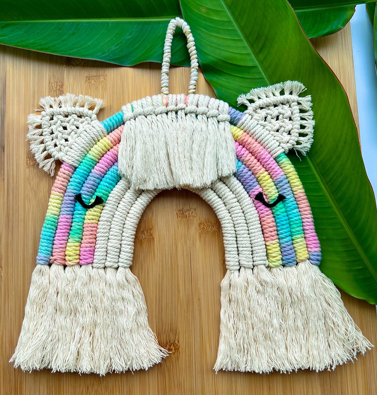 macrame unicorn