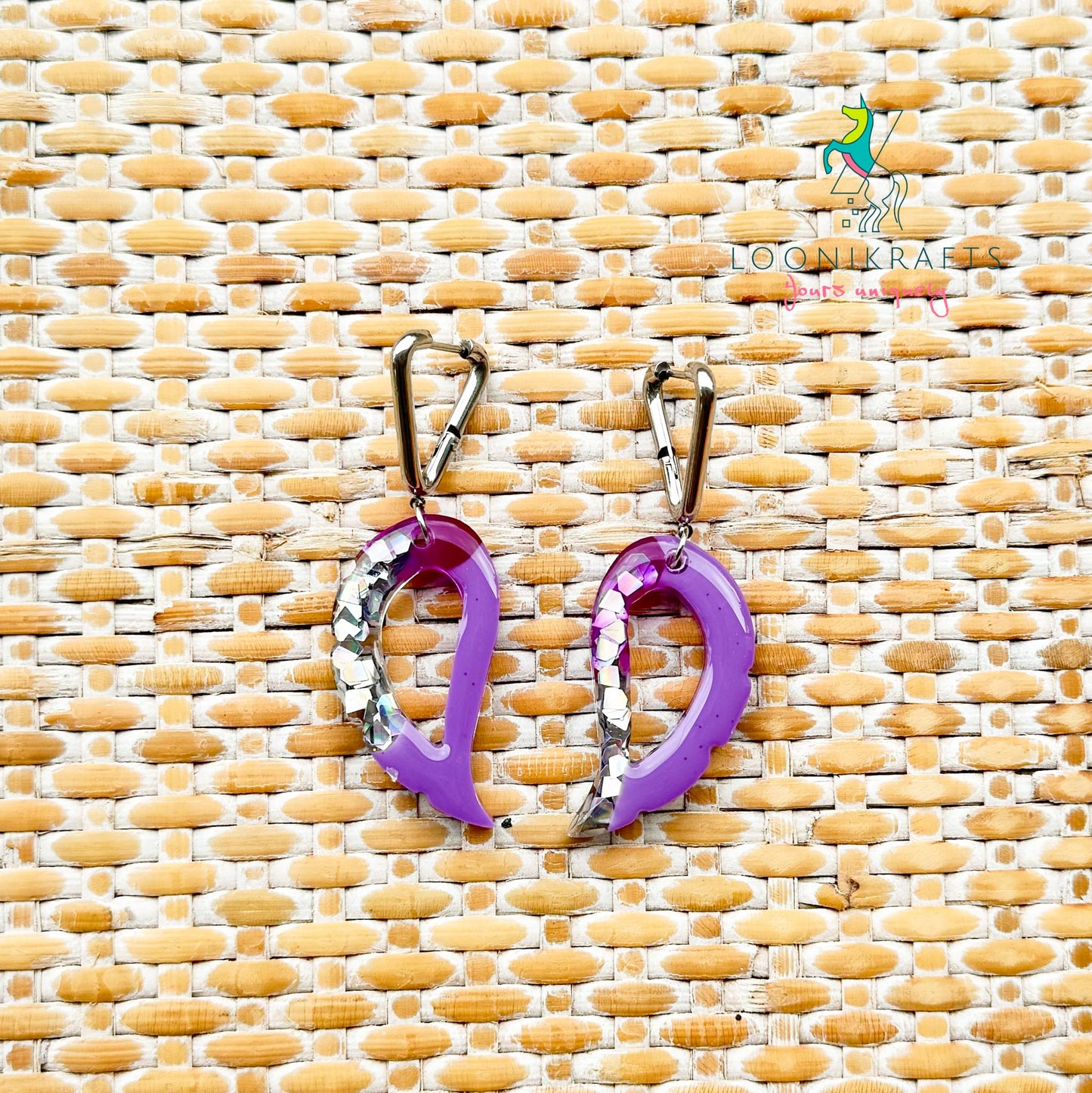 Wingo | Purple handmade resin earrings