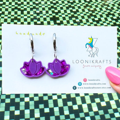 Lotus 🪷 | Purple handmade resin earrings