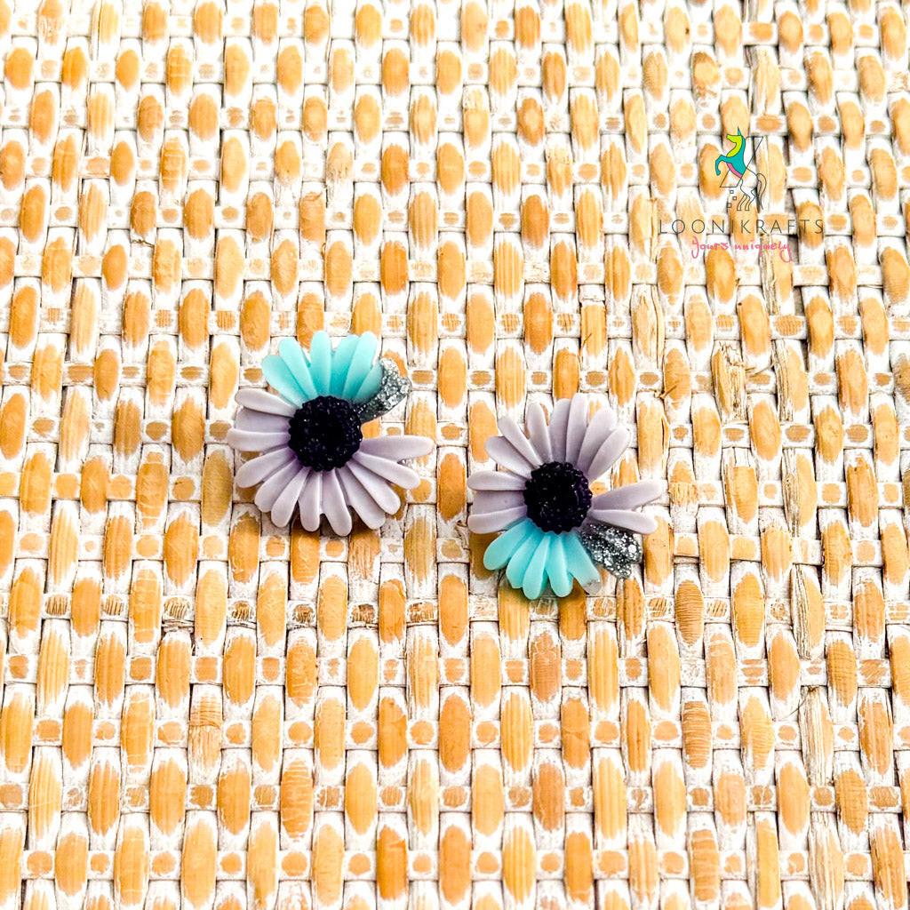 Belles (L) | Lavendar handmade resin earrings